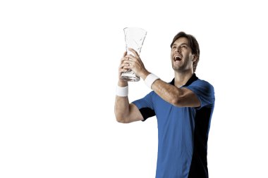 Mavi bir gömlek ile tenis oyuncusu.