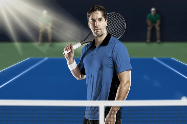 A kék ing teniszező. — Stock Fotó