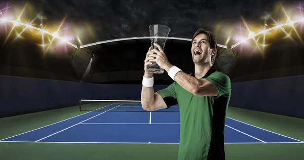 緑のシャツとテニス選手. — ストック写真