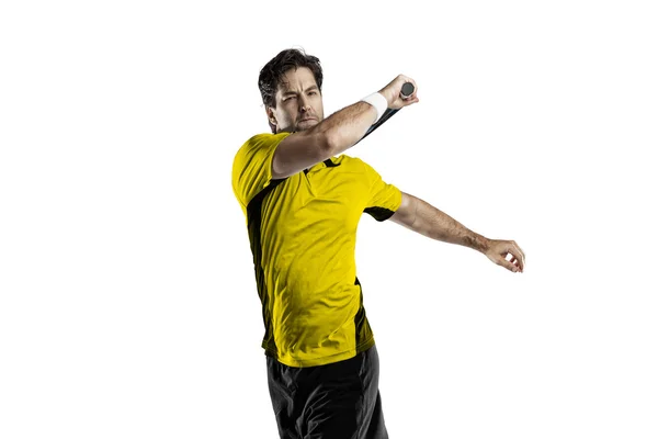 노란 셔츠와 함께 테니스 선수 — 스톡 사진