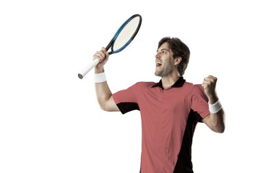 Pembe gömlek ile tenis oyuncusu.