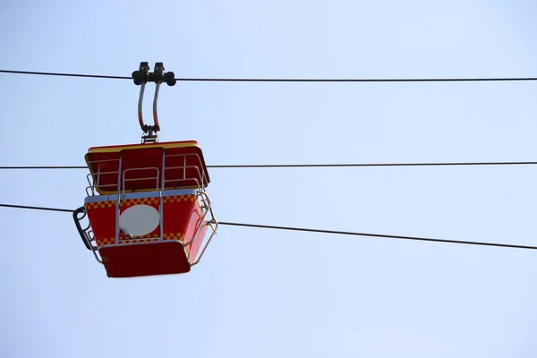 Cable car with blue sky background — Stock Photo, Image