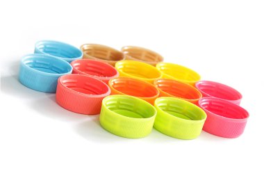 renkli şişe kapağı