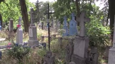 Rus mezarlık eski mezarlar