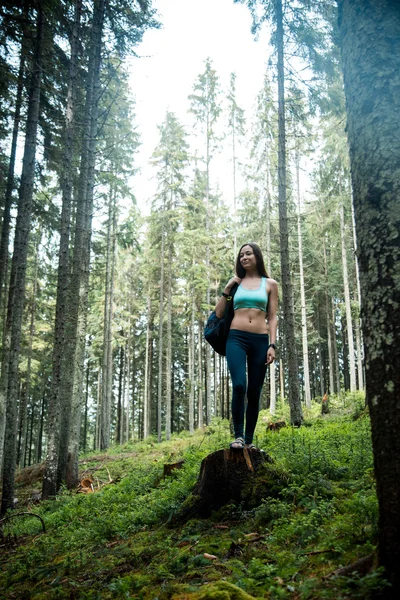 Genç güzel kız ile güzel bir vücut