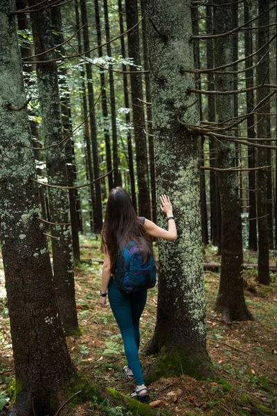 Genç güzel kız ile güzel bir vücut