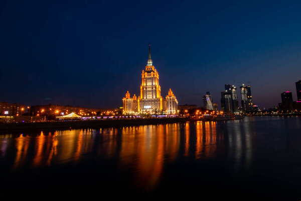 Гостиница Украина Москва ночного летома