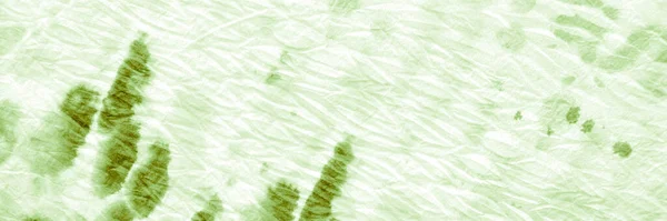 緑の草のイカットデザイン。死んだ背景。水 — ストック写真