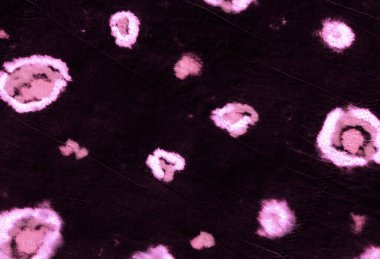 Suluboya Leopar dokusu. 