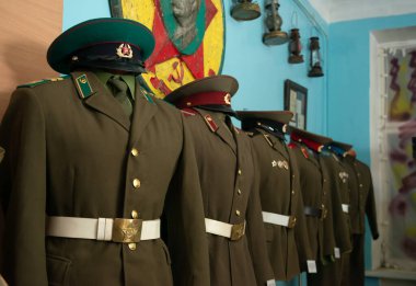 Tyumen, Rusya - 10 Kasım 2020: çeşitli Sovyet askeri üniformaları