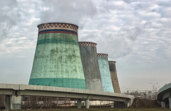 Das thermische Kraftwerk. — Stockfoto