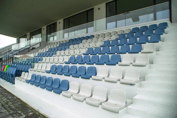 Άδειες Καρέκλες Στο Πανδημικό Γήπεδο Ποδοσφαίρου Στον Κόσμο Κορωνοϊός Δεν — Φωτογραφία Αρχείου