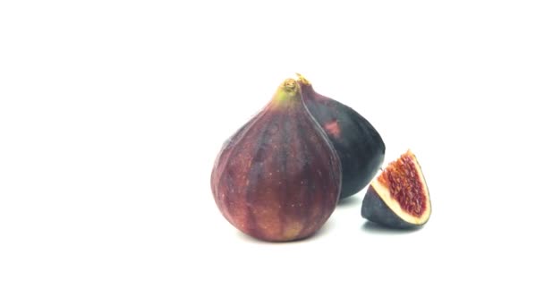 Vijgen Geïsoleerd Een Witte Achtergrond Exotische Vruchten Isolaat — Stockvideo