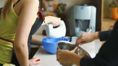 Tanınmayan kadınlar mutfak ders hakkında