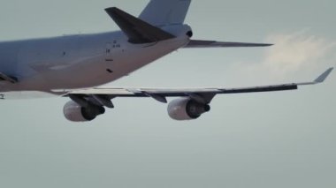 ASL Havayolları 'ndan Kargo Boeing 747 havalanıyor.