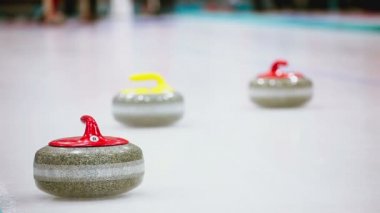 Curling oyunu. Kış olimpik spor