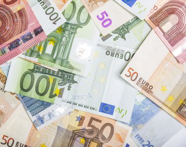 farklı euro banknot.