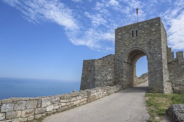 Cape Kaliakra kalır.