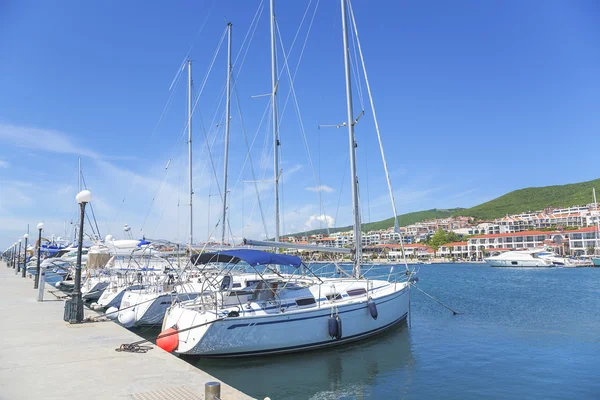 Yacht marina in St. Vlas, Bulgaria. — Stock Photo, Image