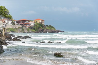 Sozopol, Bulgaristan tarihi kent merkezine görüntülemek.
