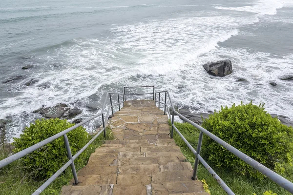 Pasos hacia el mar . — Foto de Stock