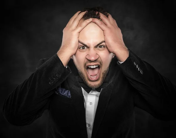 Homem de negócios irritado gritando . — Fotografia de Stock