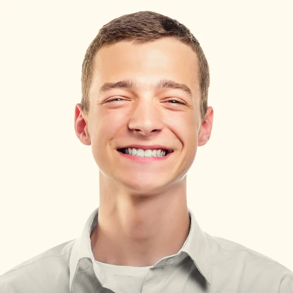 Jovem sorrindo — Fotografia de Stock