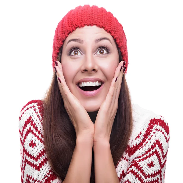 Beautiful brunette in winter clothes. — Stock Photo, Image