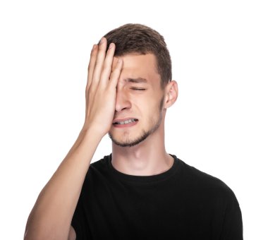 Baş ağrısı erkeklerde.