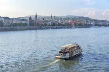 Budapeşte'de su taşımacılığı.