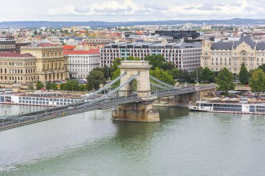 Szechenyi köprü Budapeşte, Macaristan.
