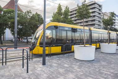 Budapeşte, Macaristan için sarı tramvay.