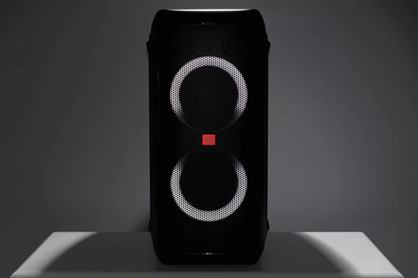 JBL Partybox 310 - new portable speaker from JBL — Stock Photo, Image
