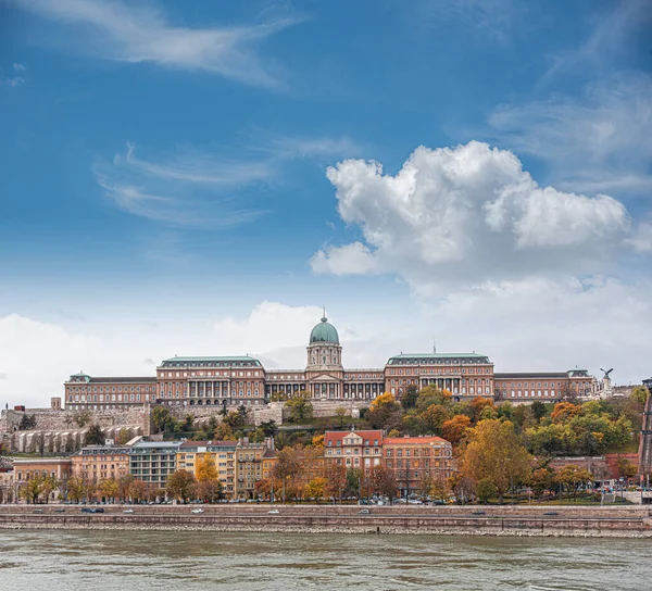 Castelo de Buda em Budapeste, Hungria — Fotografia de Stock