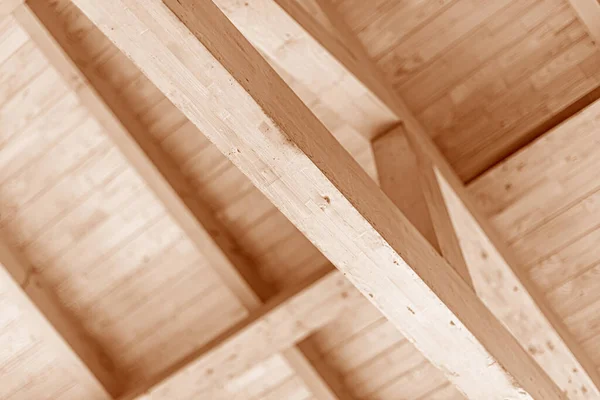 Dřevěné střešní konstrukce. — Stock fotografie