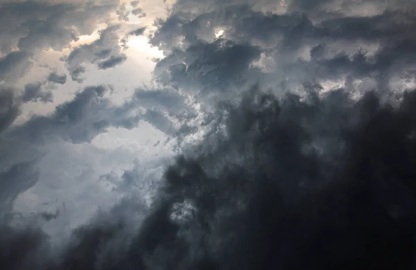 Céu nublado dramático como fundo abstrato — Fotografia de Stock