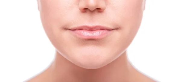 Parte de la cara femenina aislada sobre un fondo blanco. — Foto de Stock