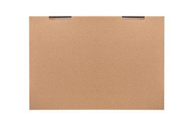 Karton posta kutusu beyaz arkaplanda izole edildi.