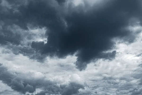Céu nublado dramático como fundo abstrato. — Fotografia de Stock