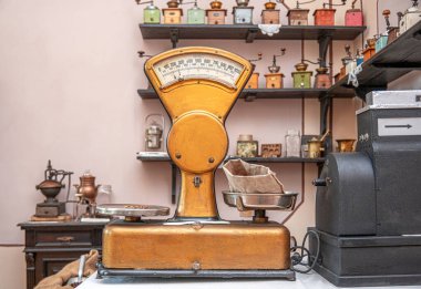 Bir kafe veya kafe tezgahı..