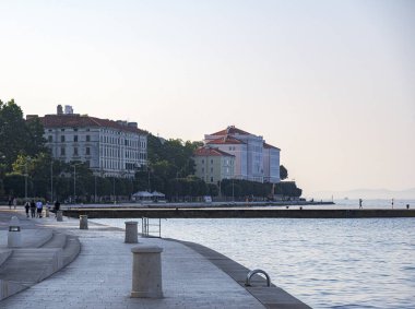Sabah Zadar şehrinin seddi.