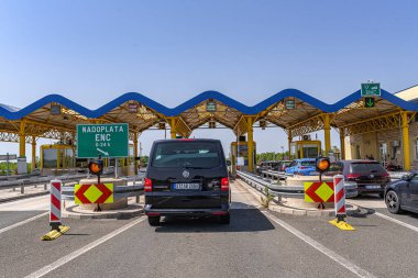 Hırvatistan 'ın Zadar kentinde otoyol gişesi.