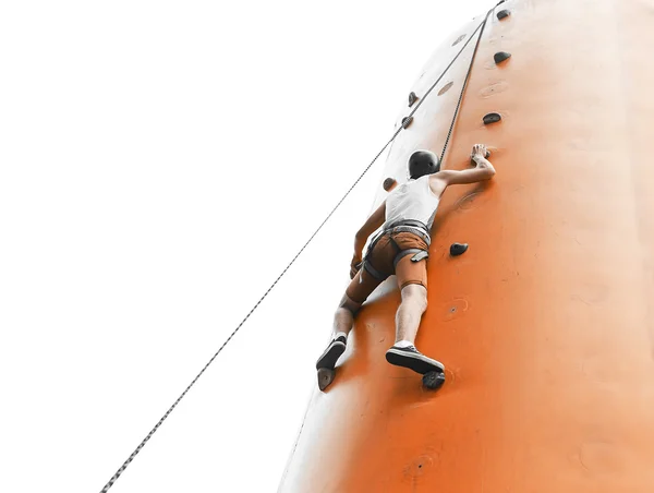 Young man climbing — Stock Photo, Image