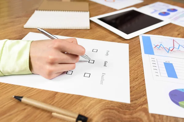 Examination paper on the office desk. — Stock Photo, Image