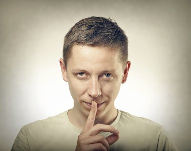 adam gösteren sessiz işareti.