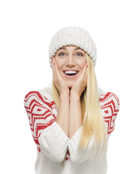 Beautiful blonde in winter clothes. — Stock Photo, Image