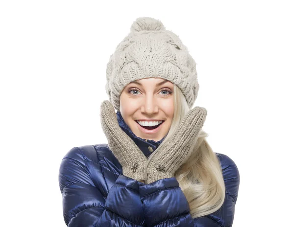 Femme en vêtements d'hiver. — Photo