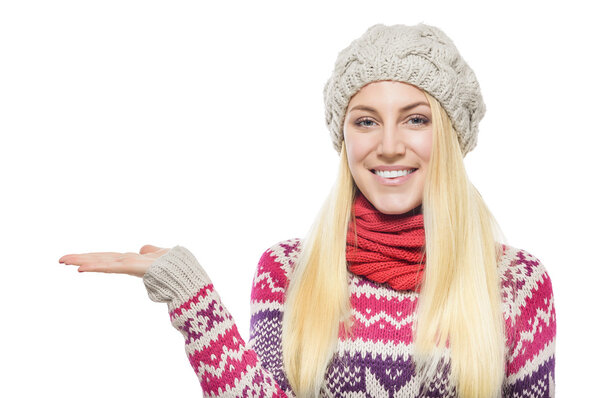 Beautiful girl inwinter clothing.