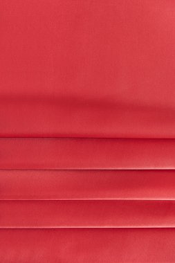 Kırmızı ipek saten.