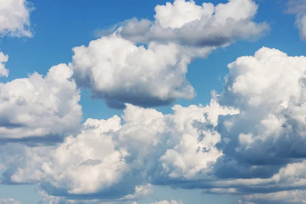 Montones Nubes Durante Día Tiempo Soleado —  Fotos de Stock